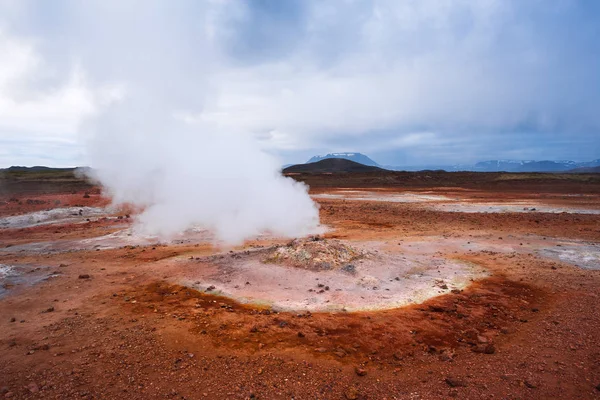 Landscape Eruption Steam Geothermal Area Hverir Iceland Europe Overcast Day — Stock Photo, Image