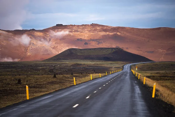 Carretera Valle Geotérmico Hverir Islandia Paisaje Increíble — Foto de Stock