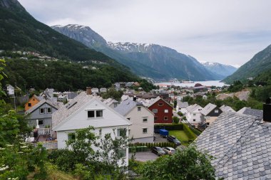 Norveç, Odda, 06 Temmuz 2017: Norveç evlerin tipik mimari