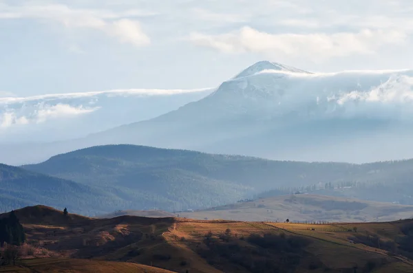 Herfst Landschap Uitzicht Top Van Berg Wolken — Stockfoto