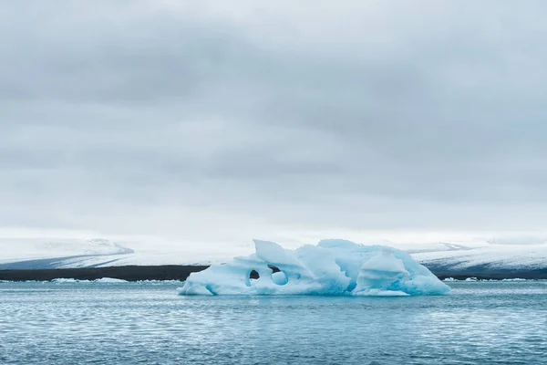 Jokulsarlon Jeges Lagúna Vatnajokull Nemzeti Park Közelében Idegenforgalmi Vonzerejét Déli — Stock Fotó