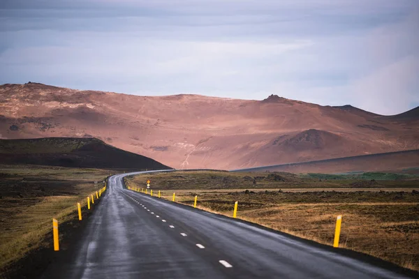 Karayolu Otoyol Zlanda Jeotermal Vadisi Hverir Namafjall Pass Namaskard — Stok fotoğraf