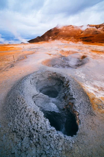 Namafjall Hverir Alanındaki Jeotermal Alan Çamur Kaplıcalar Kaynar Hangi Havuzları — Stok fotoğraf