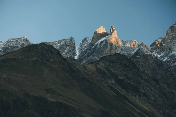 Kanten Kaukasus Fjellene Lyset Fra Soloppgangen Samegrelo Zemo Svaneti Georgia – stockfoto