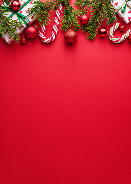 Sfondo rosso per Buon Natale e felice anno nuovo — Foto Stock
