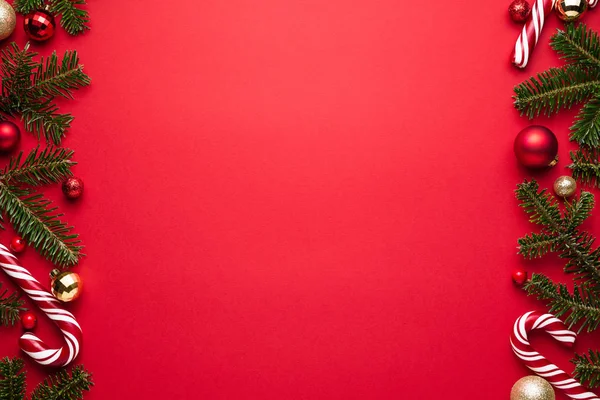 Buon Natale e felice anno nuovo sfondo rosso — Foto Stock
