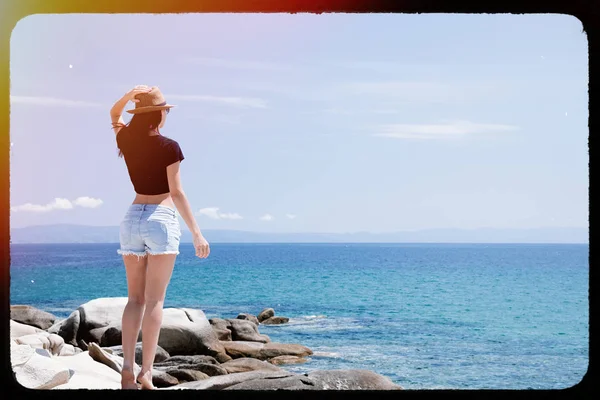 Mujer joven en Grecia — Foto de Stock