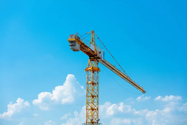 Modern high crane in yellow color — Stock Photo, Image