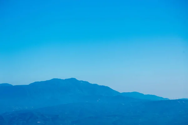 Coucher de soleil sur les montagnes du sud en Crète , — Photo