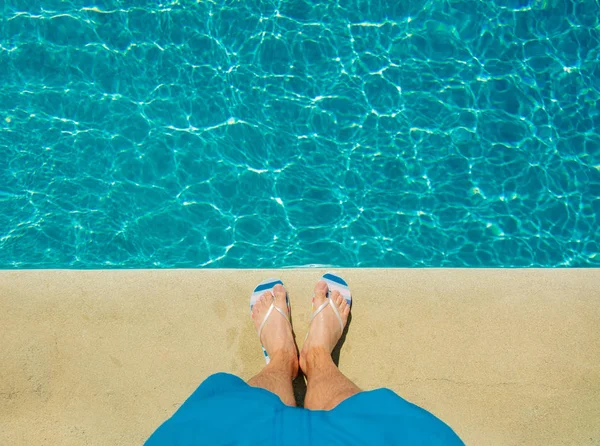 View Male Feet Pool Summertime Vacation — Stock Photo, Image