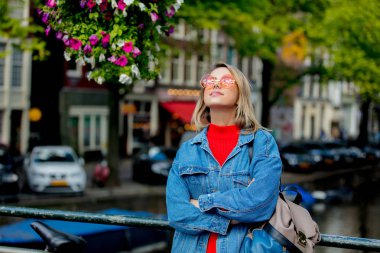 Amsterdam, güneş gözlüğü sonbahar sezonu cin