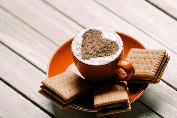 Tasse Kaffee und Kekse — Stockfoto