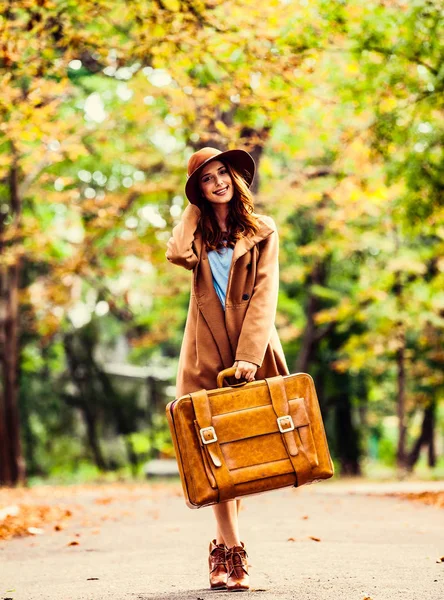 Redhead Girl Suitcase Autumn Park — Stock Photo, Image