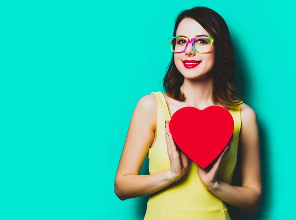 Portrait Beautiful Young Woman Heart Shaped Box Wonderful Blue Studio — Stock Photo, Image