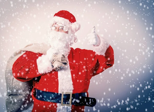 Funny Santa Claus con saco —  Fotos de Stock