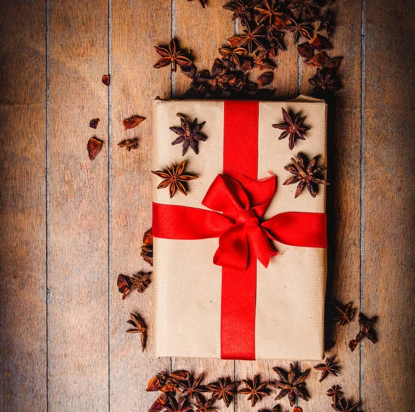 Рождественская Подарочная Коробка Анисовая Звезда Wodoen Backgorund — стоковое фото