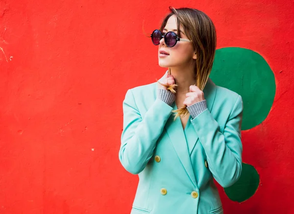 Young woman in Blazert of 90s style and sunglasses — Stock Photo, Image