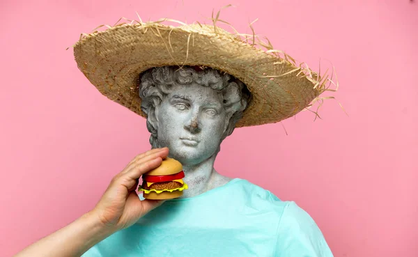 Antique Bust Male Hat Hamburger Pink Background Ready Summer Vacation — Stock Photo, Image