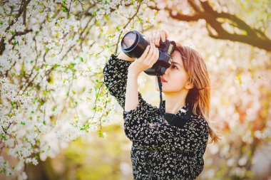  profesyonel fotoğraf makinesi ile kız bir alıntılardemir görüntüleri yapma