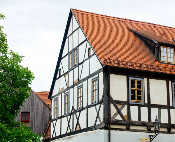 Vue Sur Les Vieilles Maisons Tuiles Ville Europe — Photo