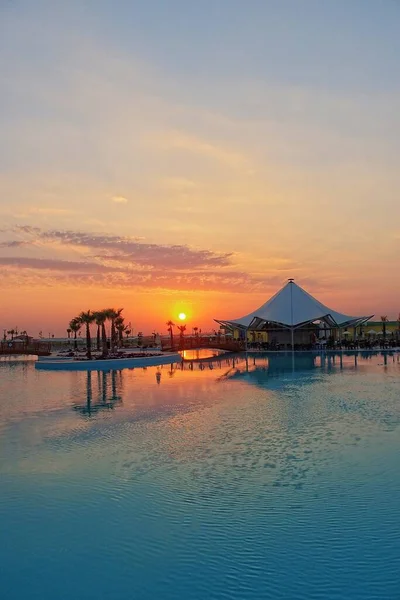 Belo Pôr Sol Calmo Trusia Com Vista Para Praia Piscinas — Fotografia de Stock