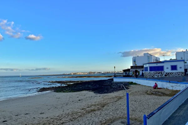 Bela Paisagem Com Cidade Oceano Dia Quente Ilha Canária Espanhola — Fotografia de Stock