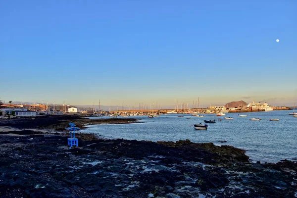 Vackert Landskap Med Staden Och Havet Varm Dag Den Spanska — Stockfoto