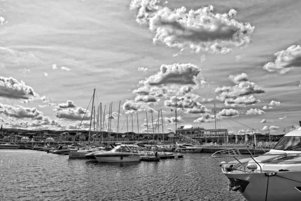 Vackert Landskap Med Hamnen Sopot Polen Och Båtar Varm Vårdag — Stockfoto