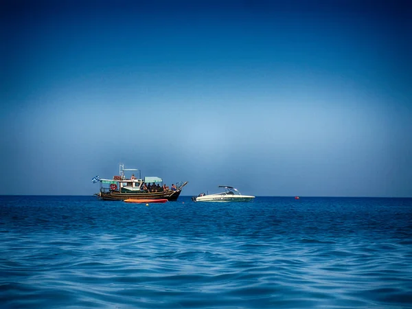 ロードス島の美しい夏の海辺の風景 — ストック写真