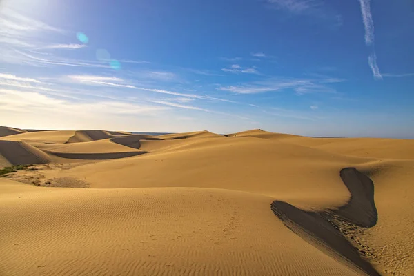 Vackert Sommarökenlandskap Varm Solig Dag Från Maspalomas Sanddyner Den Spanska — Stockfoto