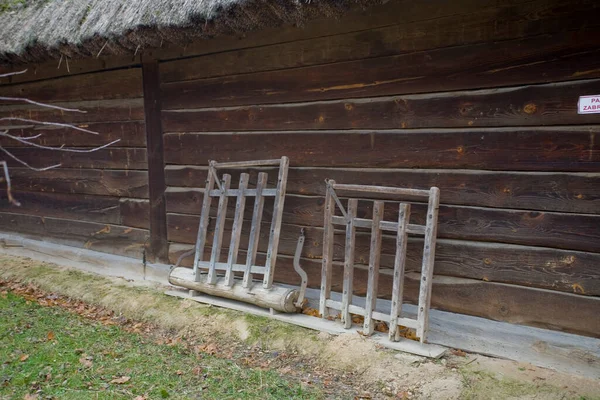 Krásný Starý Venkovský Historický Dřevěný Dům Podzim Polsku — Stock fotografie