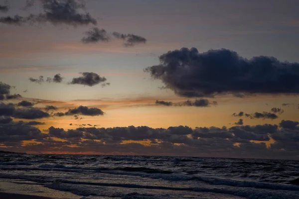 Hermoso Paisaje Romántico Con Puesta Sol Mar Báltico Polonia —  Fotos de Stock