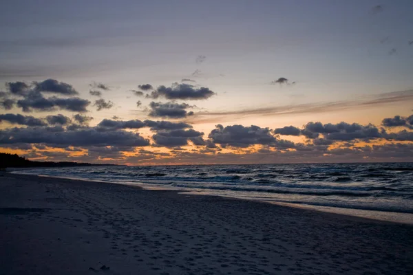 波兰波罗的海美丽的浪漫风景 夕阳西下 — 图库照片