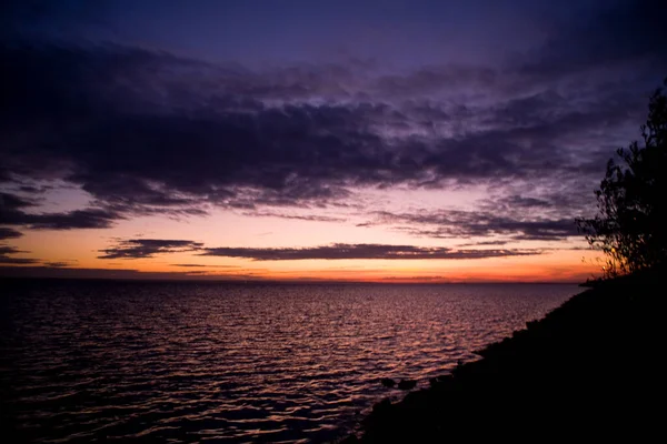 Polonya Baltık Denizi Üzerinde Güzel Kırmızı Gün Batımı Manzarası — Stok fotoğraf