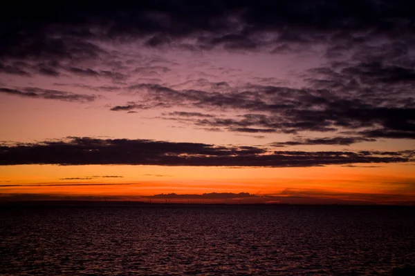 Bellissimo Pittoresco Paesaggio Rosso Tramonto Sul Mar Baltico Polacco — Foto Stock