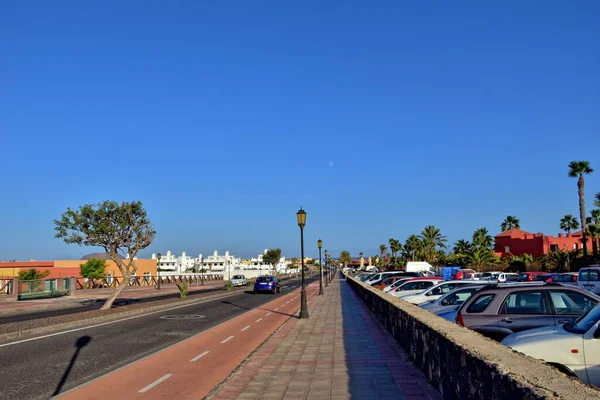 Bela Cidade Corralejo Ilha Canária Espanhola Fuerteventura Dia Quente Férias — Fotografia de Stock