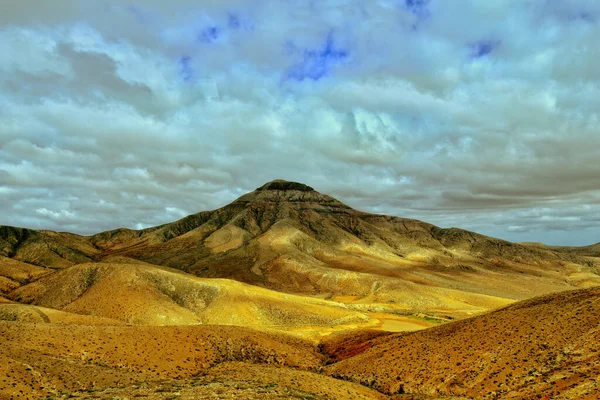 Beau Paysage Montagneux Mystérieux Vide Centre Fuerteventura Espagnole Des Îles — Photo