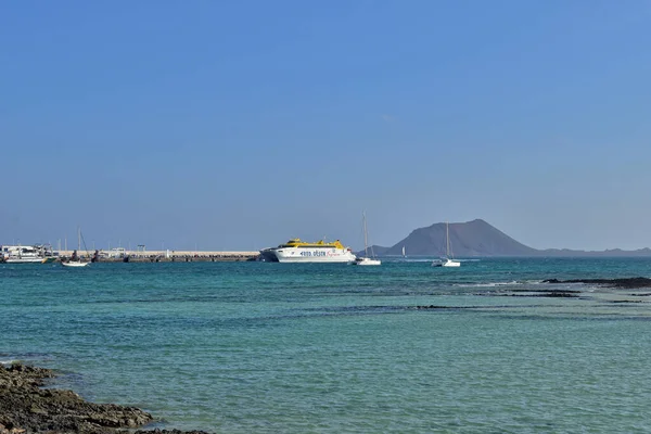 Spanya Daki Fuerteventura Kanarya Adası Ndaki Güzel Sahil Mavi Okyanus — Stok fotoğraf