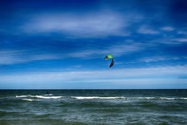 Belo Dia Sem Nuvens Quente Praia Paisagem Mar Báltico Polónia — Fotografia de Stock