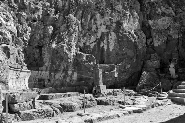 Красивые Старинные Каменные Руины Жаркий Летний День Греческом Острове Родос — стоковое фото
