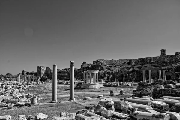 Schöne Antike Ruinen Der Warmen Sommersonne Einer Türkischen Stadt Asia — Stockfoto