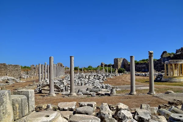 Schöne Antike Ruinen Der Warmen Sommersonne Einer Türkischen Stadt Asia — Stockfoto