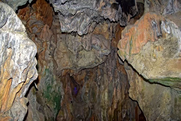 Interesante Hermosa Cueva Original Las Montañas Turcas Con Estalactitas Estalagmitas — Foto de Stock