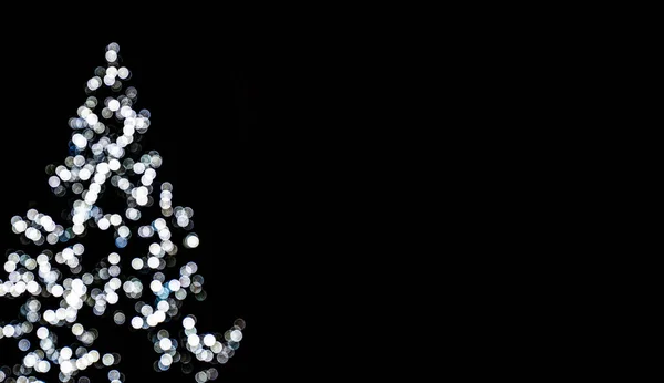 Bellissime Luci Sfocate Che Illuminano Albero Natale Sfondo Nero — Foto Stock