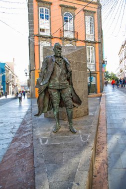 İspanyol başkenti Kanarya Adası Las Palmas Gran Kanaryası 'ndan sokakları ve binaları olan güzel şehir manzarası