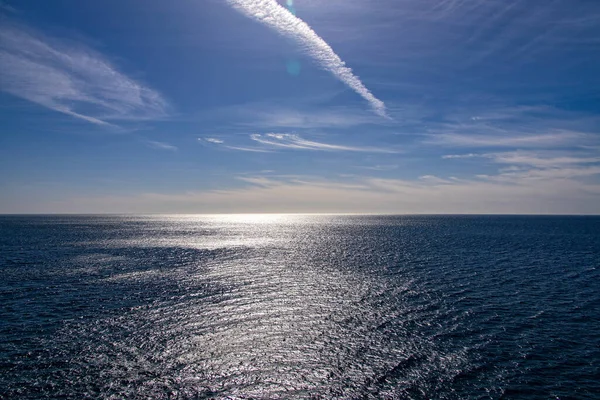 Bellissimo Paesaggio Marino Una Giornata Sole Con Cielo Blu Acqua — Foto Stock