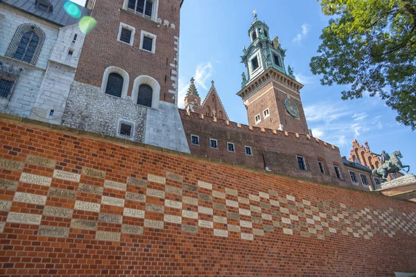 Polonya Nın Krakow Kentindeki Wawel Kraliyet Kalesi Nin Güzel Manzarası — Stok fotoğraf