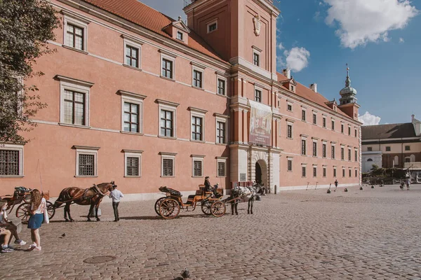 Krásný Královský Hrad Varšavě Polsku Létě Teplý Slunečný Den — Stock fotografie
