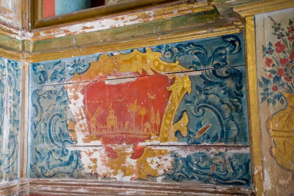 Belos Detalhes Pintados Velhos Uma Igreja Espanhola Histórica Criando Fundo — Fotografia de Stock