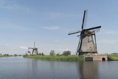 Kinderijk, Hollanda, Açık Hava Müzesi yaz aylarında fabrikaları ile